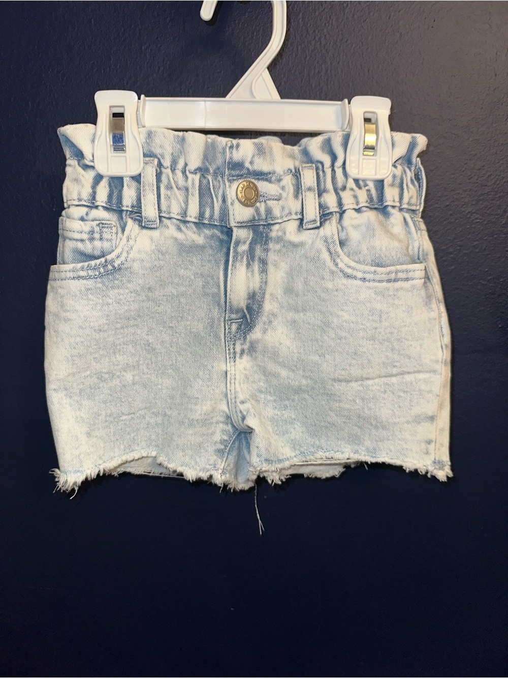 GAP kids Denim Shorts size 2y